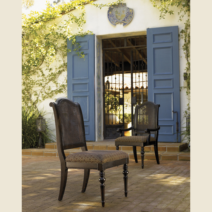 Фото Кресло на деревянной раме - стиль Колониальный - Для столовой - Купить в Интернет-магазине Фото Кресло на деревянной раме - стиль Колониальный - Для столовой - Купить в Интернет-магазине