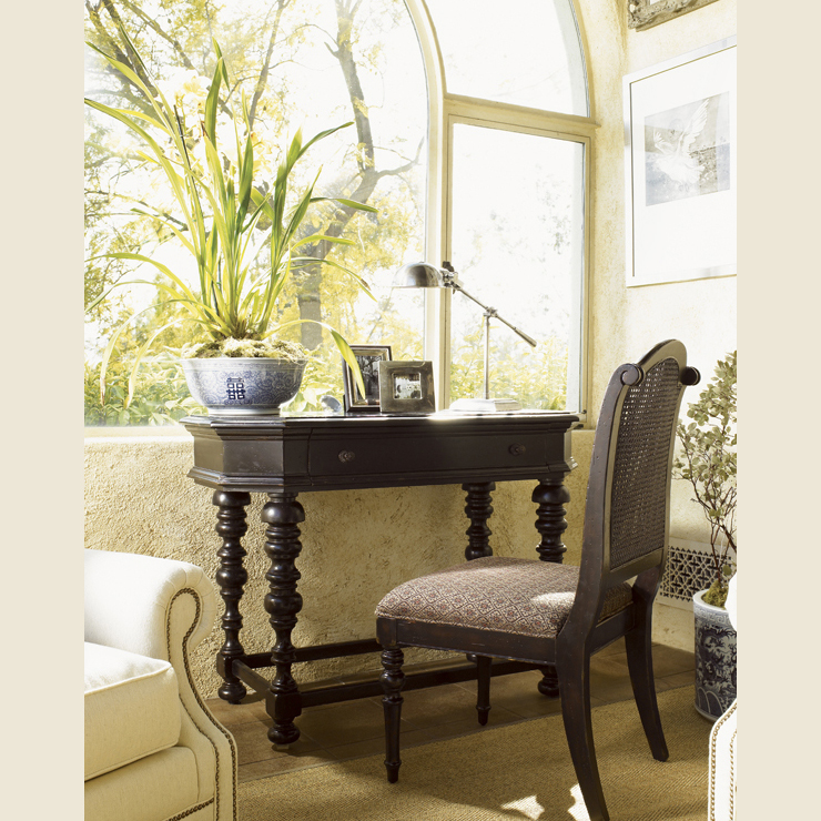 Фото Стул обеденный - стиль Колониальный - Для столовой - Купить в Интернет-магазине