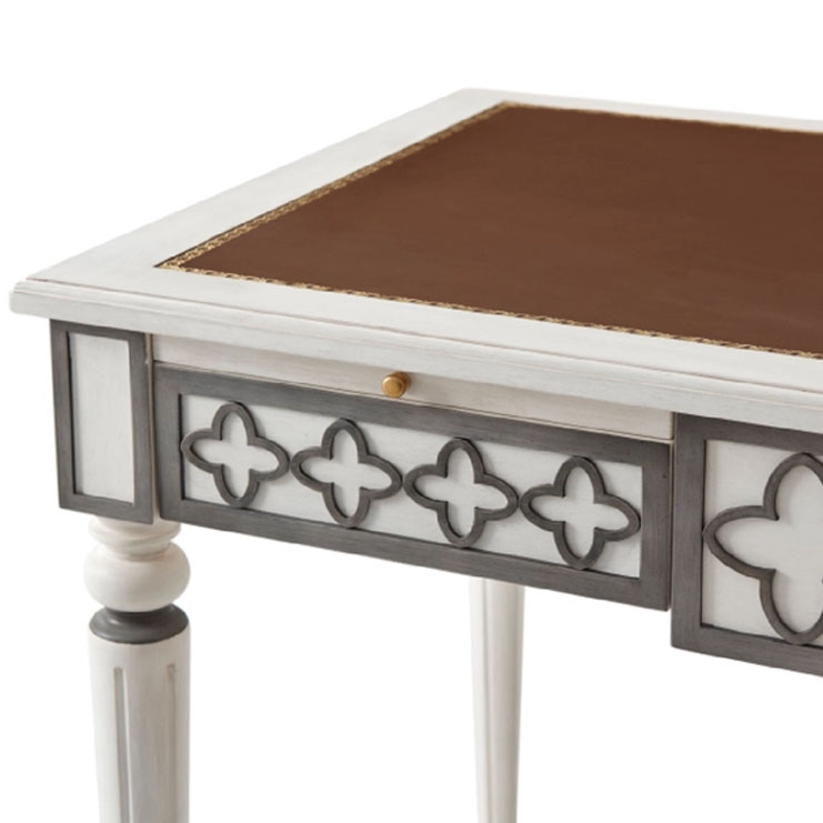 Фото Стол письменный - стиль Современная классика - Для кабинета - Купить в Интернет-магазине