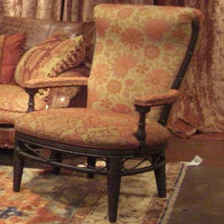 Фото Кресло на деревянной раме - стиль Американское наследство - Для гостиной - Купить в Интернет-магазине
