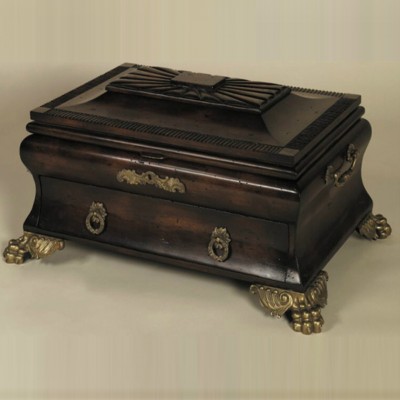 Фото Шкатулкa декоративная - стиль Классический - Деревянная - В наличии - Купить в Интернет-магазине