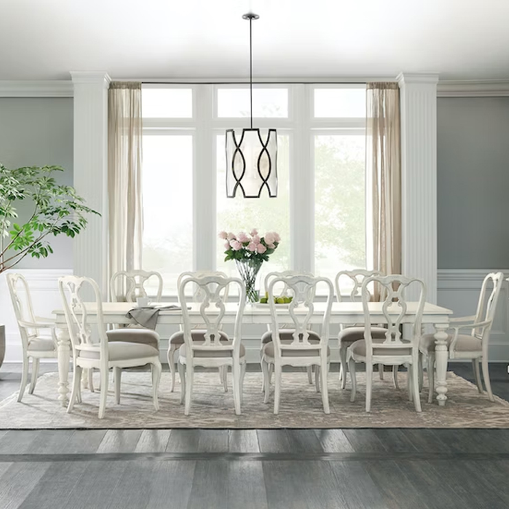 Фото Стол обеденный - стиль Американская классика - Для столовой - большие обеденные столы производства США - Hooker - Traditions - Купить в Интернет-магазине Фото Стол обеденный - стиль Американская классика - Для столовой - большие обеденные столы производства США - Hooker - Traditions - Купить в Интернет-магазине