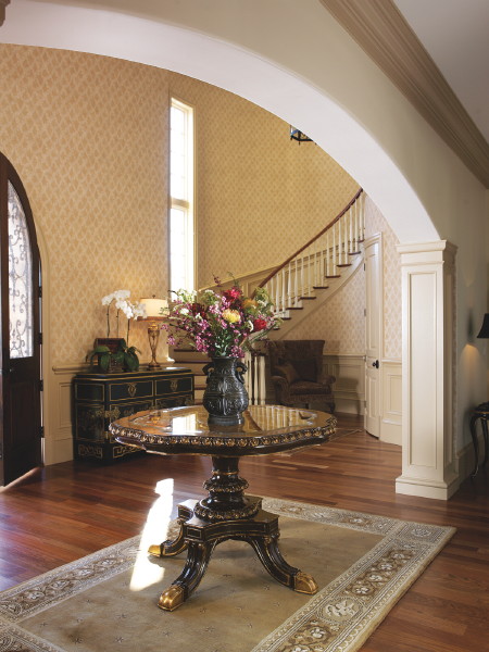 Фото Стол игральный/ чайный/центральный - стиль Роскошное шале - Для гостиной - Купить в Интернет-магазине