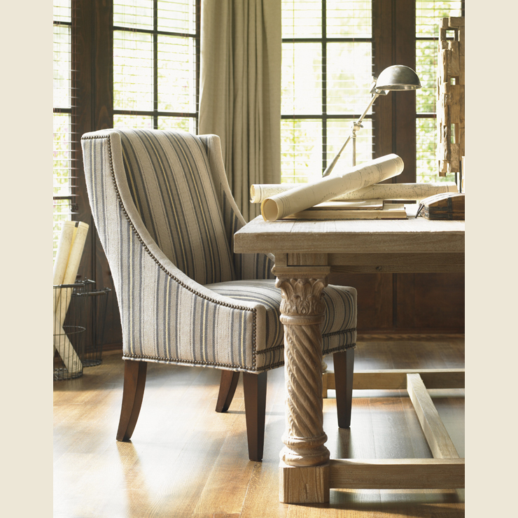 Фото Кресло обитое - стиль Европейская эклектика - Для гостиной - удобное кресло производства США - Lexington - Images of Courtrai - Купить в Интернет-магазине