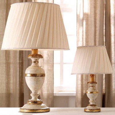 Фото Настольная лампа - стиль Европейская классика - Деревянная - Купить в Интернет-магазине