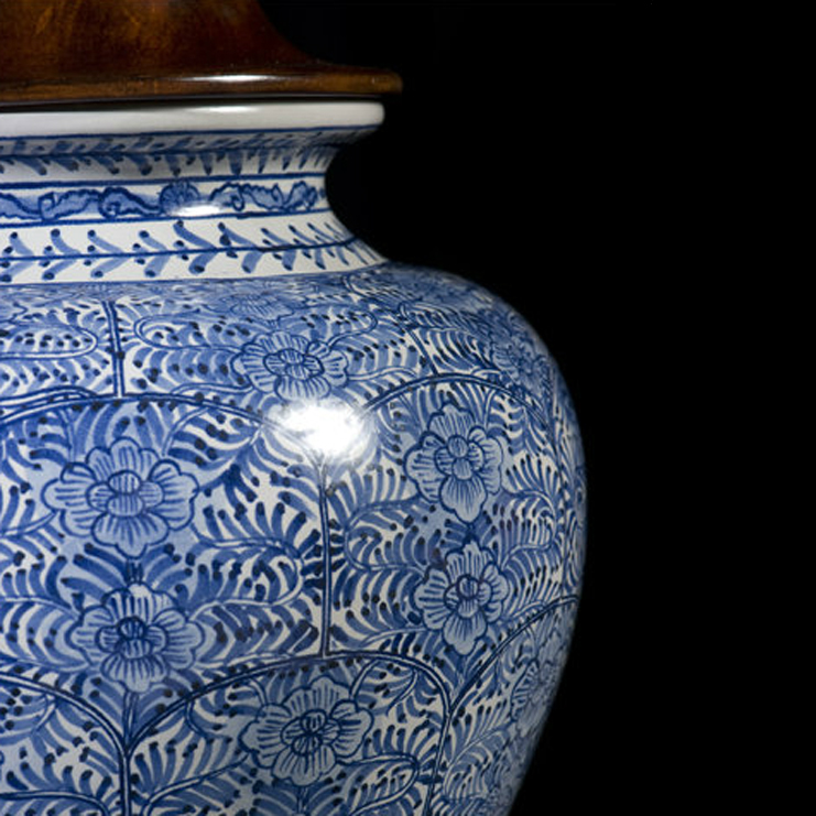 Фото Ваза - стиль Классический - Керамическая - Купить в Интернет-магазине Фото Ваза - стиль Классический - Керамическая - Купить в Интернет-магазине