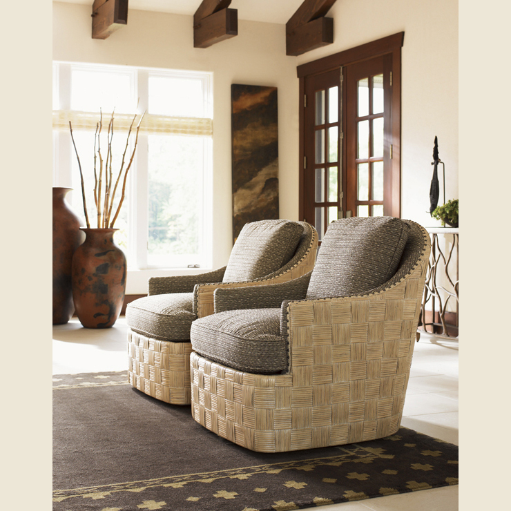 Фото Кресло обитое - стиль Современное кантри - Для гостиной - удобное кресло производства США - Lexington - Road to Canberra - Купить в Интернет-магазине