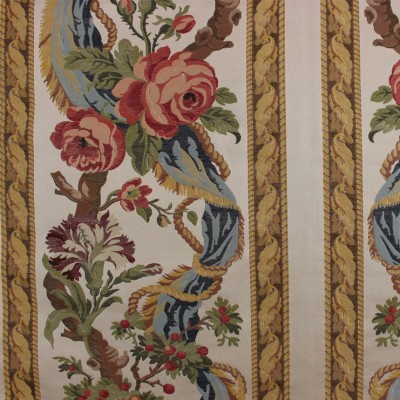 Фото Ткань портьерная с рисунком - Цветы - стиль Европейский - Купить в Интернет-магазине