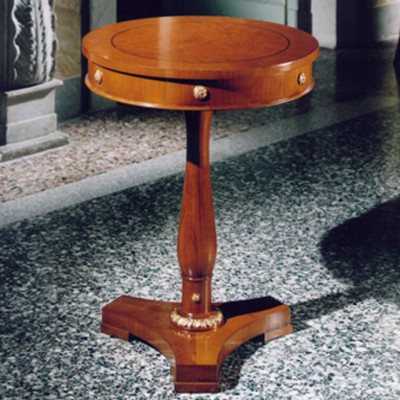 Фото Стол под лампу - стиль Русский дворцовый - Для гостиной - Купить в Интернет-магазине