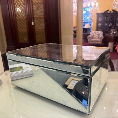 Фото Шкатулкa декоративная - стиль Классический - Стеклянная - В наличии - Купить в Интернет-магазине