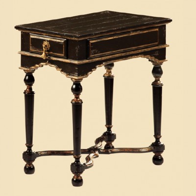 Фото Стол под лампу - стиль Роскошное шале - Для гостиной - Купить в Интернет-магазине