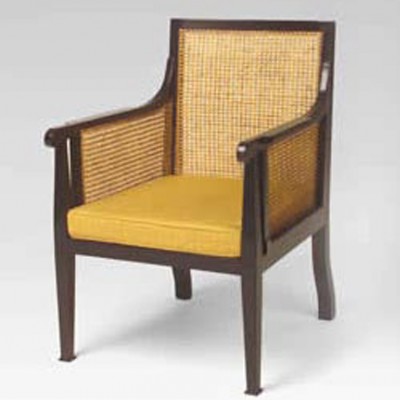 Фото Кресло на деревянной раме - стиль Английская классика - Для гостиной - Купить в Интернет-магазине