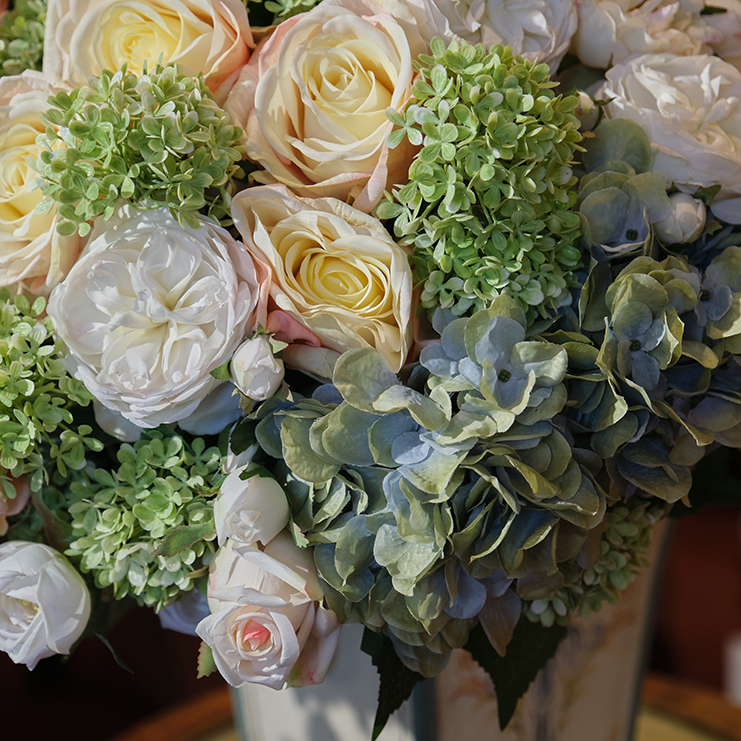 Фото Цветы - стиль Дизайнерский - Шёлковые - Купить в Интернет-магазине