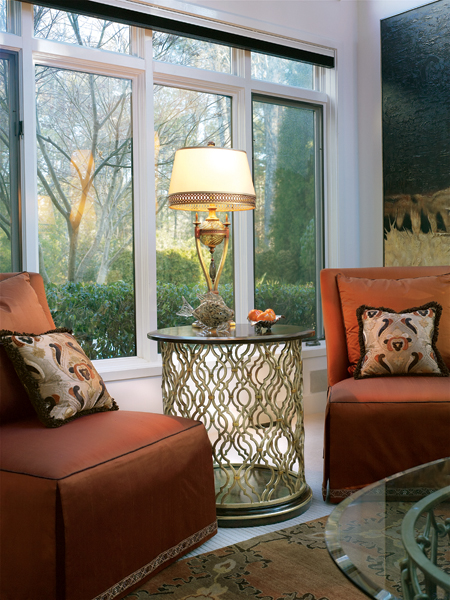 Фото Стол под лампу - стиль Transitional - Для гостиной - Купить в Интернет-магазине Фото Стол под лампу - стиль Transitional - Для гостиной - Купить в Интернет-магазине