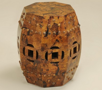 Фото Стол под лампу - стиль Этнический - Для гостиной - Купить в Интернет-магазине