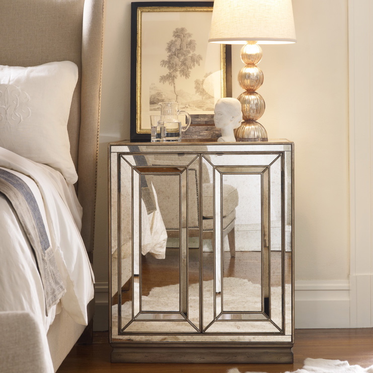 Фото Тумба прикроватная - стиль Гранд Салон - Для спальни - Купить в Интернет-магазине Фото Тумба прикроватная - стиль Гранд Салон - Для спальни - Купить в Интернет-магазине