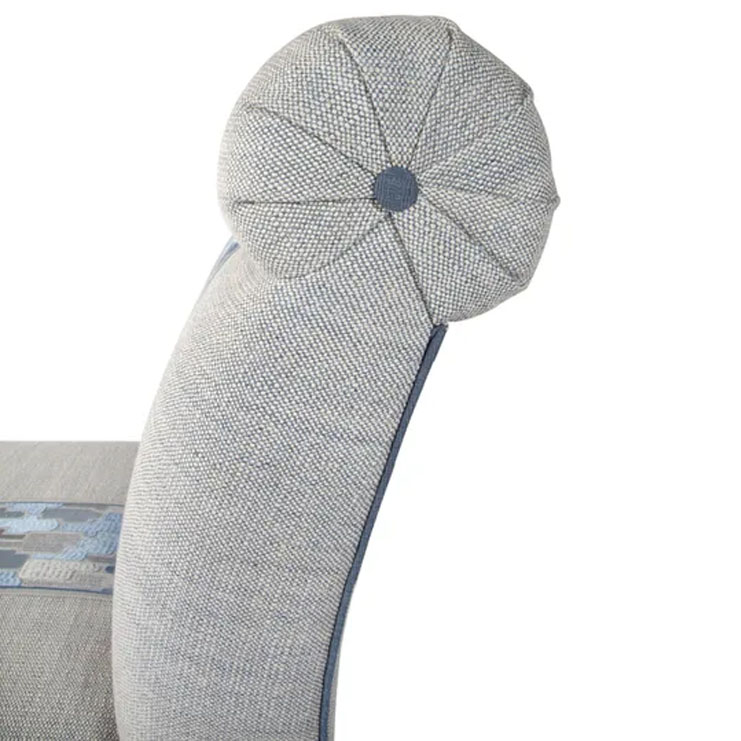 Фото Кресло обитое - стиль Современная классика - Для гостиной - удобное кресло производства США - Theodore Alexander - Alexa Hampton - Купить в Интернет-магазине