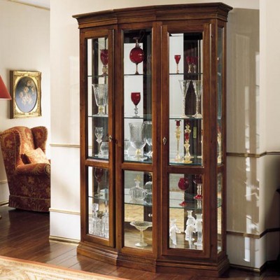 Фото Витрина широкая - стиль Европейская эклектика - Для гостиной - Со стеклянными дверями - Zilio - Roma-Venezia - Купить в Интернет-магазине