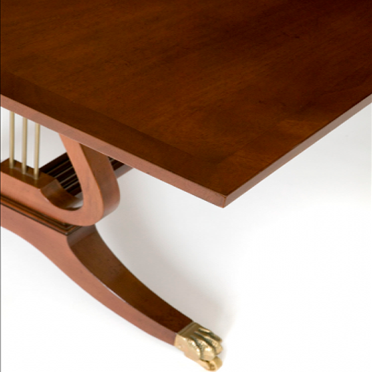 Фото Стол кофейный/журнальный - стиль Английская классика - Для гостиной - Купить в Интернет-магазине