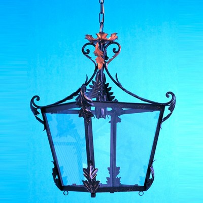 Фото Фонарь - стиль Английская классика - Металлический - Купить в Интернет-магазине