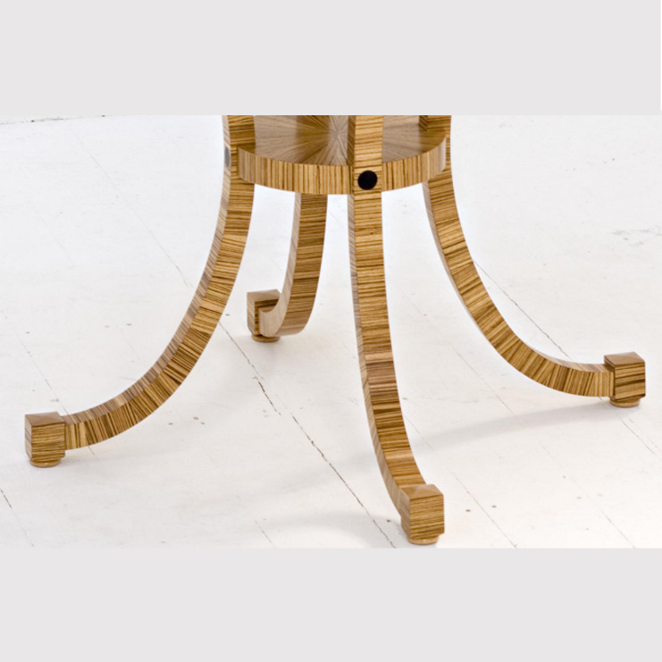 Фото Стол кофейный/журнальный - стиль Английская классика - Для гостиной - Купить в Интернет-магазине Фото Стол кофейный/журнальный - стиль Английская классика - Для гостиной - Купить в Интернет-магазине