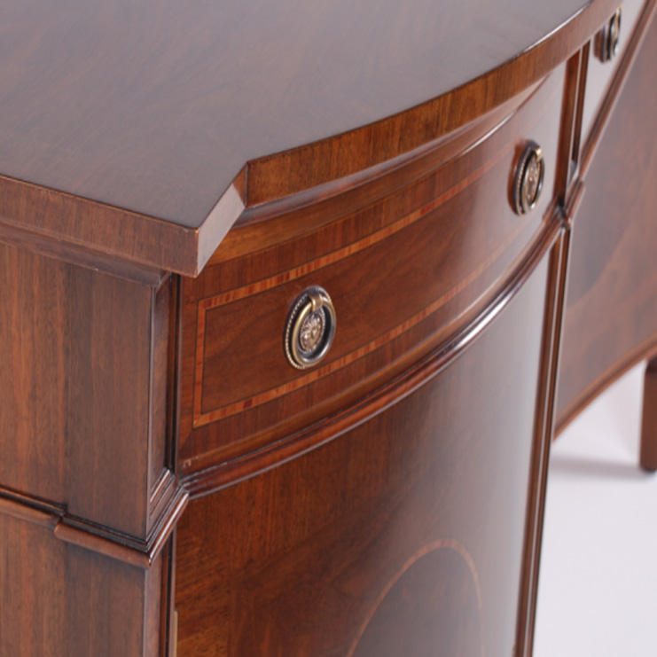 Фото Комод/буфет широкий - стиль Английская классика - Для гостиной - Купить в Интернет-магазине Фото Комод/буфет широкий - стиль Английская классика - Для гостиной - Купить в Интернет-магазине