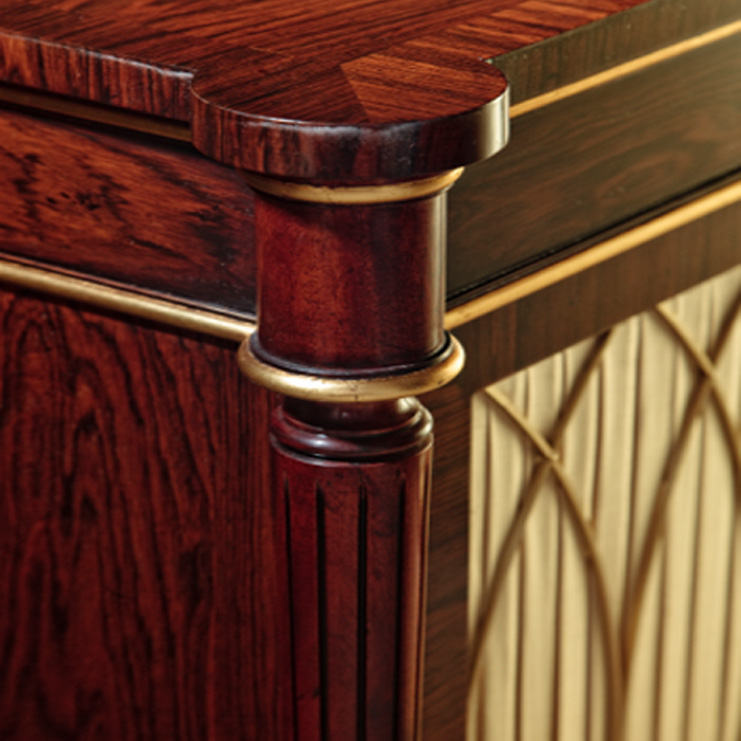 Фото Комод/буфет узкий - стиль Английская классика - Для гостиной - Купить в Интернет-магазине Фото Комод/буфет узкий - стиль Английская классика - Для гостиной - Купить в Интернет-магазине