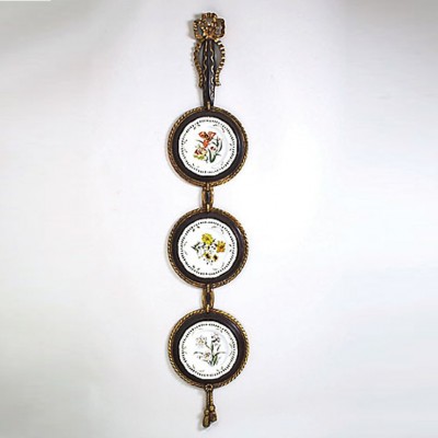 Фото Настенный декор - стиль Классический - Деревянный - Купить в Интернет-магазине