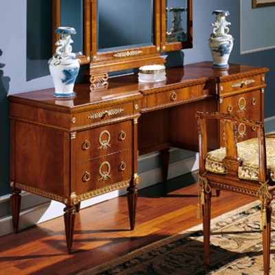 Фото Стол туалетный - стиль Русский дворцовый - Для спальни - Купить в Интернет-магазине