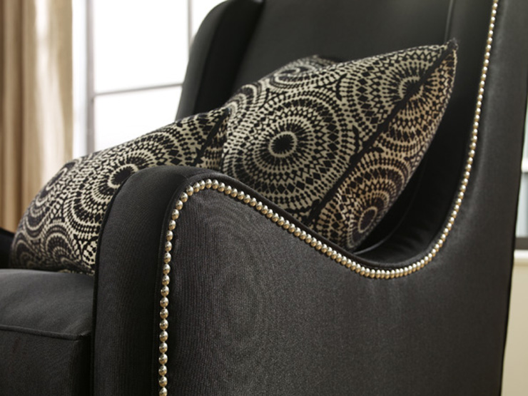 Фото Кресло обитое - стиль Transitional - Для гостиной - удобное кресло производства США - Caracole - Classic Contemporary Upholstery - Купить в Интернет-магазине Фото Кресло обитое - стиль Transitional - Для гостиной - удобное кресло производства США - Caracole - Classic Contemporary Upholstery - Купить в Интернет-магазине