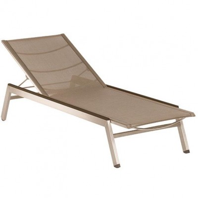 Фото Шезлонг - стиль Современный - Для терраса и бассейна - Купить в Интернет-магазине