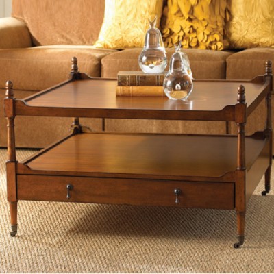 Фото Стол кофейный/журнальный - стиль Американская классика - Для гостиной - Купить в Интернет-магазине