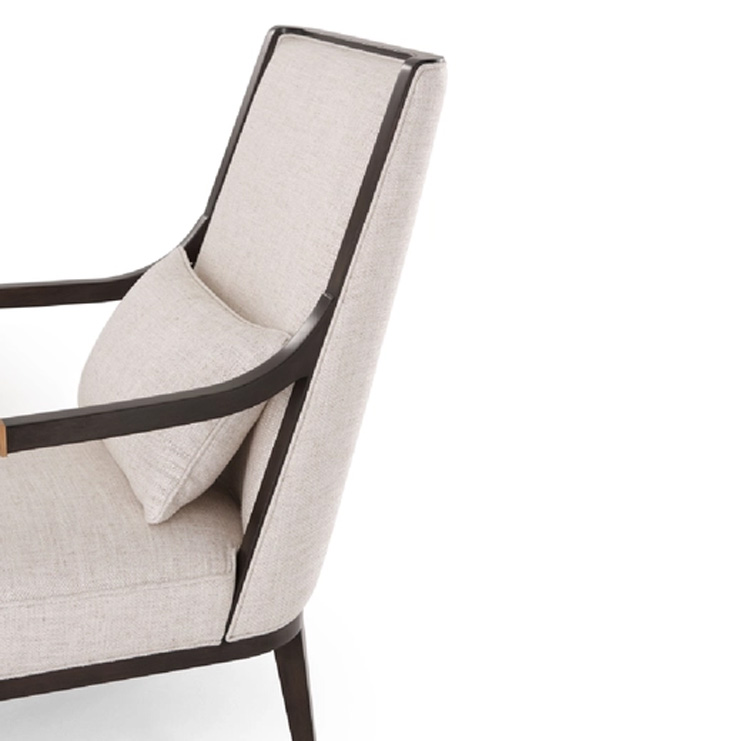 Фото Кресло на деревянной раме - стиль Transitional - Для гостиной - Купить в Интернет-магазине