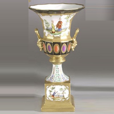 Фото Ваза - стиль Классический - Фарфоровая - Купить в Интернет-магазине