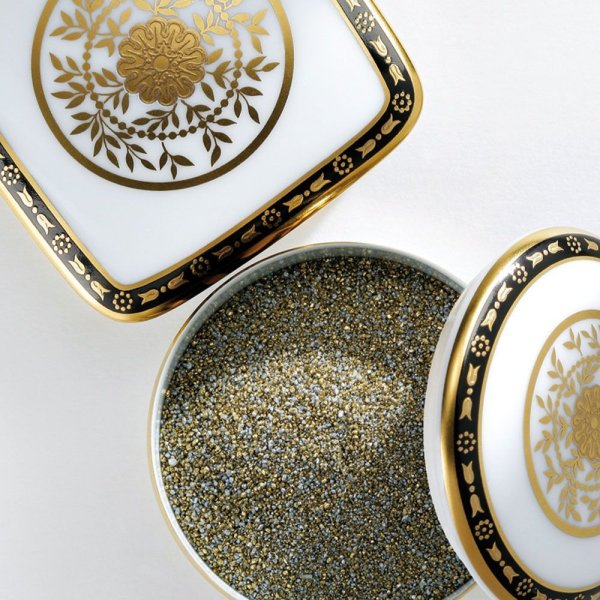 Фото Баночка, коробочка косметическая - стиль Европейский - Купить в Интернет-магазине