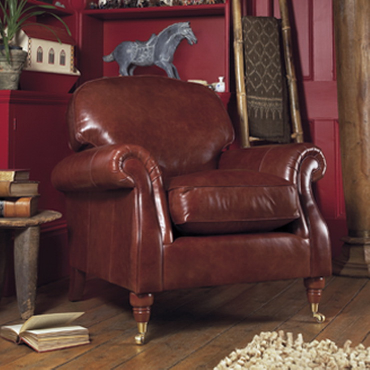 Фото Диван большой - стиль Английская классика - Для гостиной - Купить в Интернет-магазине Фото Диван большой - стиль Английская классика - Для гостиной - Купить в Интернет-магазине