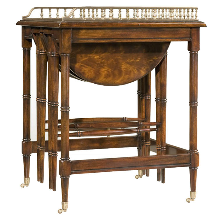 Фото Стол под лампу - стиль Английская классика - Для гостиной - Купить в Интернет-магазине Фото Стол под лампу - стиль Английская классика - Для гостиной - Купить в Интернет-магазине