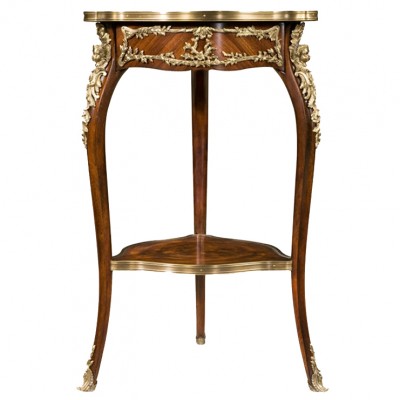 Фото Стол под лампу - стиль Английская классика - Для гостиной - Купить в Интернет-магазине