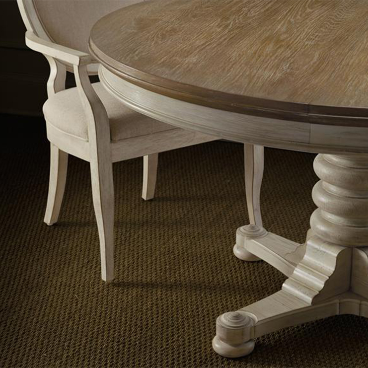 Фото Стол обеденный - стиль American Cottage - Для столовой - большие обеденные столы производства США - Hooker - Sunset Point - Купить в Интернет-магазине Фото Стол обеденный - стиль American Cottage - Для столовой - большие обеденные столы производства США - Hooker - Sunset Point - Купить в Интернет-магазине