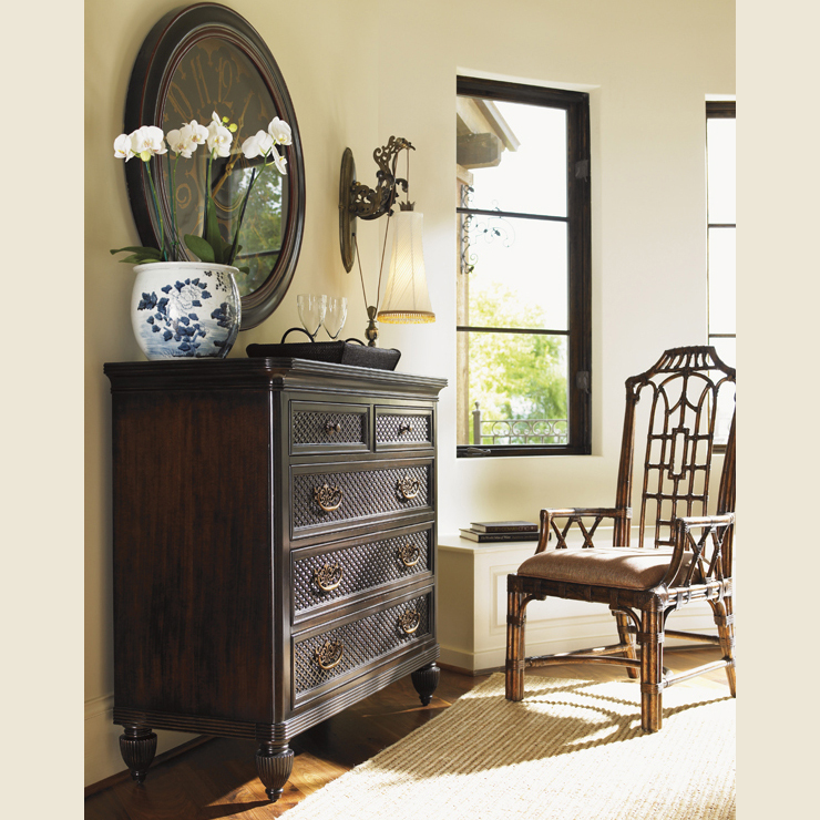 Фото Комод/буфет узкий - стиль Колониальный - Для спальни - Купить в Интернет-магазине