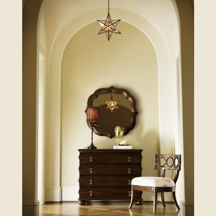 Фото Зеркало настенное - стиль Американская классика - Для спальни - Купить в Интернет-магазине Фото Зеркало настенное - стиль Американская классика - Для спальни - Купить в Интернет-магазине