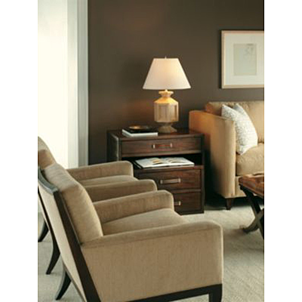 Фото Кресло на деревянной раме - стиль Alexa Hampton - Для гостиной - Купить в Интернет-магазине Фото Кресло на деревянной раме - стиль Alexa Hampton - Для гостиной - Купить в Интернет-магазине