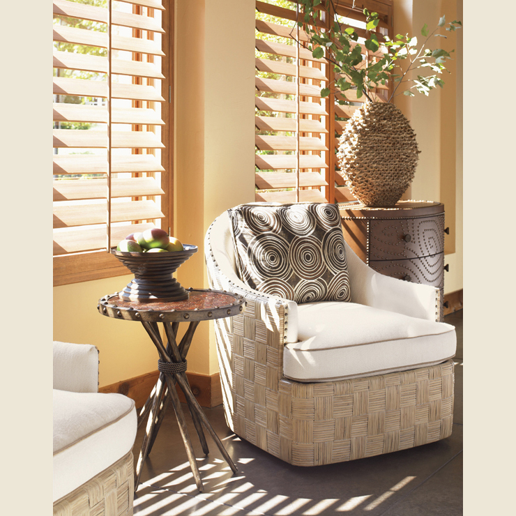 Фото Кресло обитое - стиль Современное кантри - Для гостиной - удобное кресло производства США - Lexington - Road to Canberra - Купить в Интернет-магазине