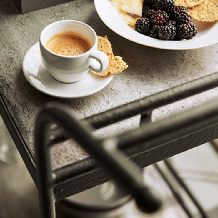 Фото Консольный стол - стиль Современная классика - Для гостиной - Купить в Интернет-магазине