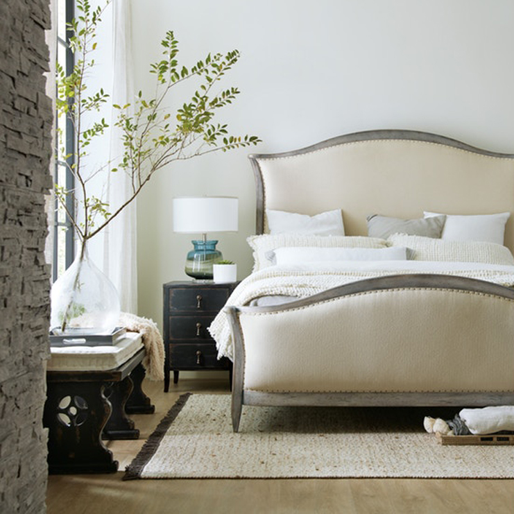 Фото Кровать - стиль Современная классика - Для спальни - Купить в Интернет-магазине