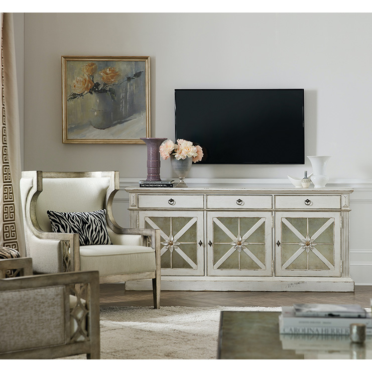 Фото ТВ консоль - стиль Американское наследство - Для гостиной - Купить в Интернет-магазине Фото ТВ консоль - стиль Американское наследство - Для гостиной - Купить в Интернет-магазине