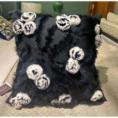 Фото Подушка декоративная - стиль Европейский - Черная - В наличии - Купить в Интернет-магазине