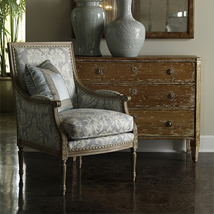 Фото Кресло на деревянной раме - стиль Американская классика - Для гостиной - Купить в Интернет-магазине