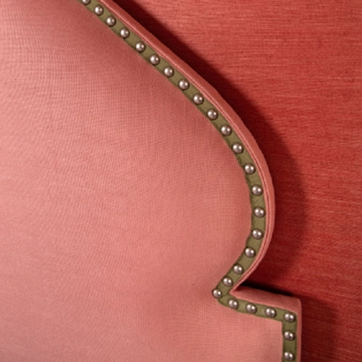 Фото Кровать - стиль Современная классика - Для спальни - Купить в Интернет-магазине