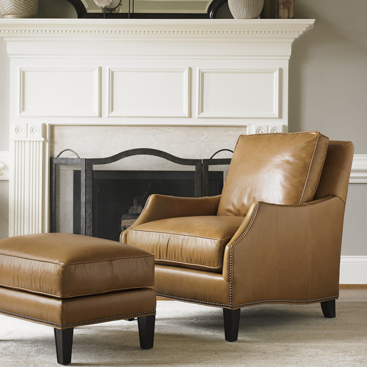 Фото Пуф, банкетка - стиль Transitional - Для гостиной - Купить в Интернет-магазине Фото Пуф, банкетка - стиль Transitional - Для гостиной - Купить в Интернет-магазине